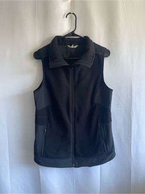 Athleta Black Full-Zip Fleece Vest